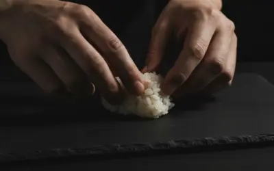 Sushi-Reis eiskalt? Warum handwarme Temperatur entscheidend ist